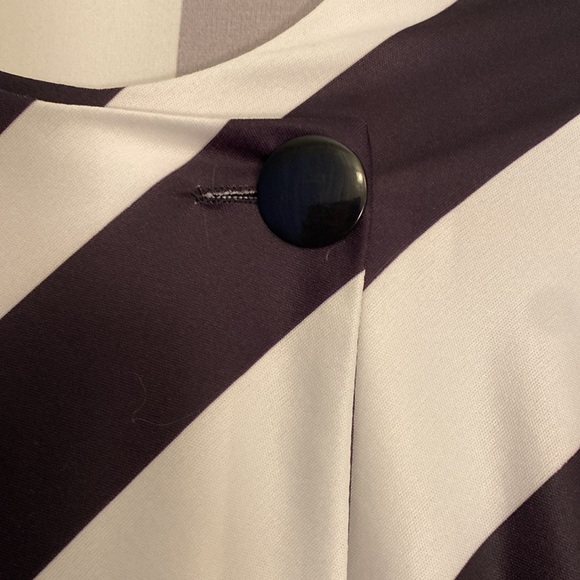 Striped dress-Size 10/12-Light weight polyester feel-belt loops. - Picture 2 of 3